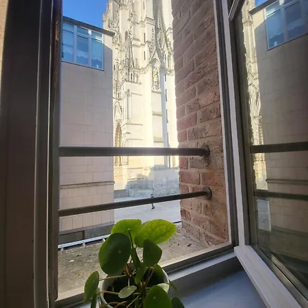 Avec Vue Cathedrale